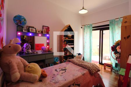 Casa à venda com 188m², 3 quartos e sem vagaQuarto 2 (suíte)