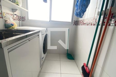 Apartamento à venda com 70m², 3 quartos e 1 vagaÁrea de Serviço