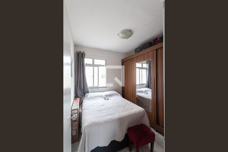 Quarto 1 de apartamento para alugar com 2 quartos, 70m² em Floramar, Belo Horizonte