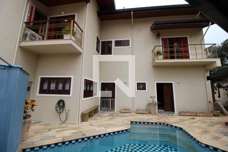 Casa à venda com 411m², 4 quartos e 5 vagasQuintal