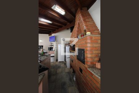 Casa à venda com 411m², 4 quartos e 5 vagasQuintal