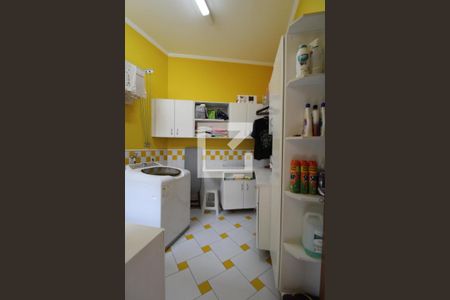 Casa à venda com 411m², 4 quartos e 5 vagasÁrea de Serviço