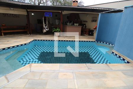 Casa à venda com 411m², 4 quartos e 5 vagasQuintal