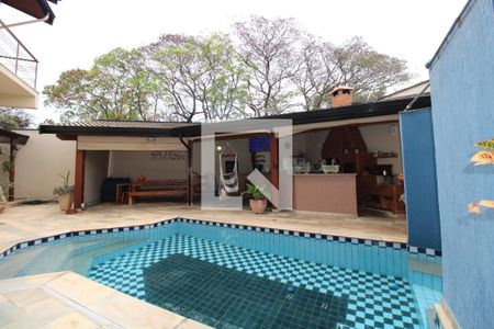 Casa à venda com 411m², 4 quartos e 5 vagasQuintal