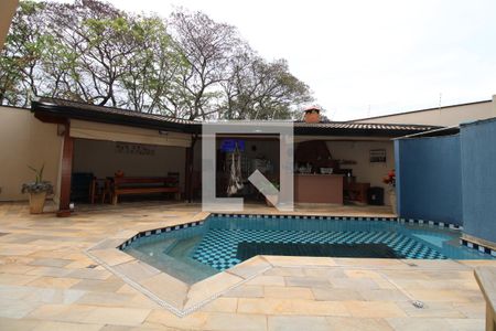 Casa à venda com 411m², 4 quartos e 5 vagasQuintal