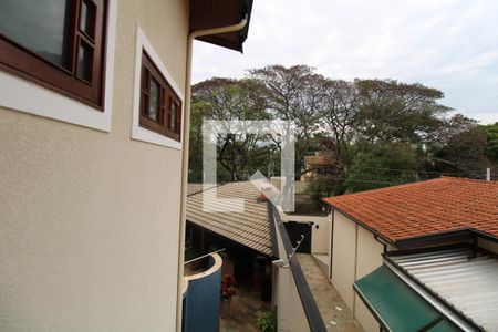 Casa à venda com 411m², 4 quartos e 5 vagasQuarto 2 (suíte) - Vista