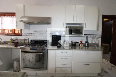 Casa à venda com 411m², 4 quartos e 5 vagasCozinha