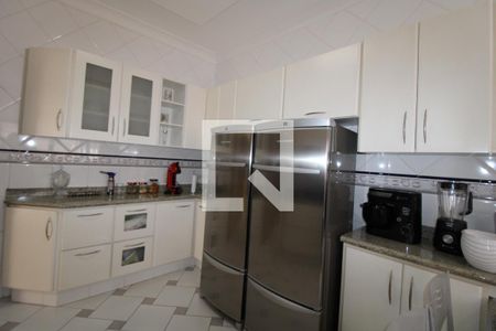 Casa à venda com 411m², 4 quartos e 5 vagasCozinha