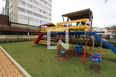 Apartamento à venda com 80m², 3 quartos e 1 vagaÁrea Comum - Playground