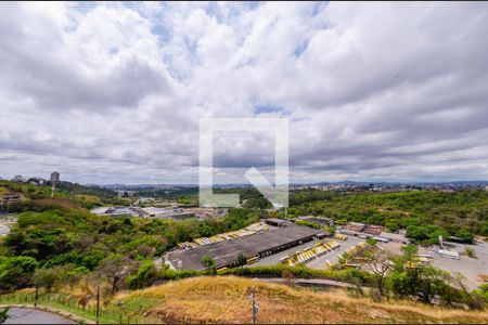 Apartamento para alugar com 95m², 2 quartos e 3 vagasVista