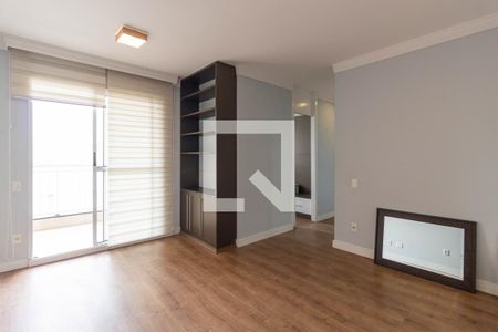 Sala de apartamento para alugar com 3 quartos, 70m² em Vila Nova Alba, São Paulo