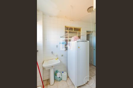 Apartamento para alugar com 110m², 3 quartos e 1 vagaÁrea de Serviço