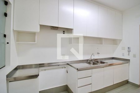 Apartamento à venda com 458m², 4 quartos e 3 vagas Apartamento à venda com 458m², 4 quartos e 3 vagasCozinha