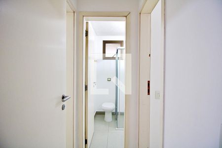 Apartamento à venda com 458m², 4 quartos e 3 vagas Apartamento à venda com 458m², 4 quartos e 3 vagasDependência de Serviço