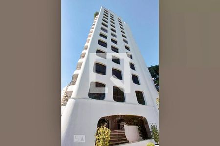 Apartamento à venda com 458m², 4 quartos e 3 vagas Apartamento à venda com 458m², 4 quartos e 3 vagasFachada