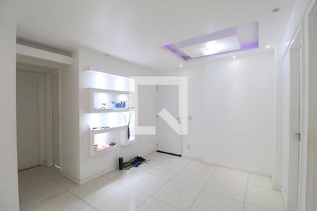 Sala de apartamento para alugar com 2 quartos, 65m² em Anil, Rio de Janeiro
