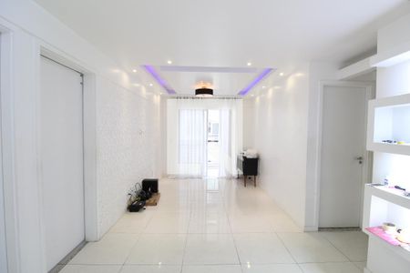 Sala de apartamento para alugar com 2 quartos, 65m² em Anil, Rio de Janeiro