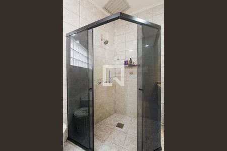 Casa à venda com 294m², 4 quartos e 2 vagasBanheiro suite 1