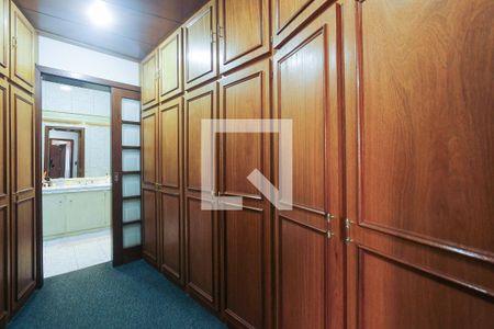 Casa à venda com 294m², 4 quartos e 2 vagasCloset suite 1