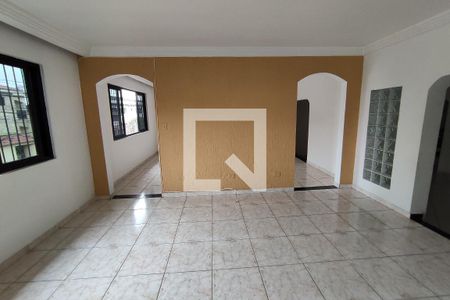 Sala de casa para alugar com 4 quartos, 280m² em Jardim Brasília (zona Leste), São Paulo