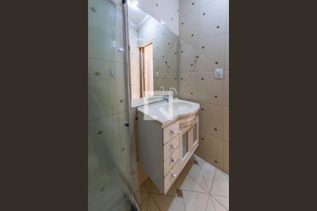 Casa à venda com 120m², 2 quartos e 1 vaga Casa à venda com 120m², 2 quartos e 1 vagaBanheiro
