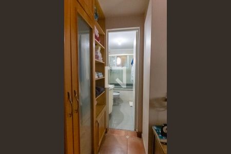 Apartamento à venda com 150m², 2 quartos e 2 vagas Apartamento à venda com 150m², 2 quartos e 2 vagasBanheiro da Suíte