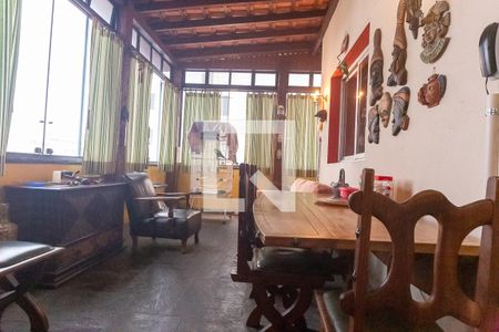 Apartamento à venda com 150m², 2 quartos e 2 vagas Apartamento à venda com 150m², 2 quartos e 2 vagasChurrasqueira