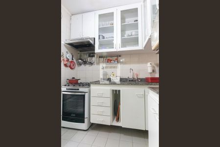 Apartamento à venda com 150m², 2 quartos e 2 vagas Apartamento à venda com 150m², 2 quartos e 2 vagasCozinha