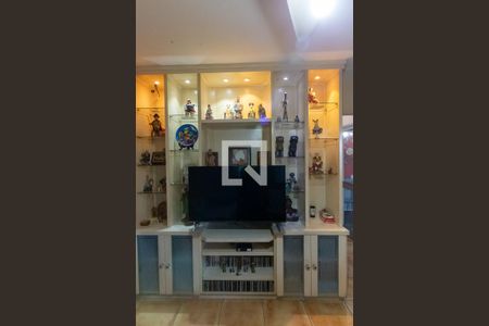 Apartamento à venda com 150m², 2 quartos e 2 vagas Apartamento à venda com 150m², 2 quartos e 2 vagasQuarto