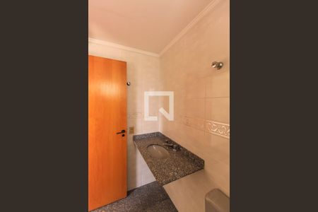 Apartamento para alugar com 124m², 3 quartos e 3 vagas Apartamento para alugar com 124m², 3 quartos e 3 vagasBanheiro do Quarto 1