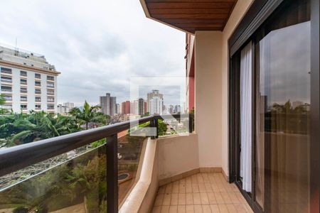 Apartamento para alugar com 195m², 4 quartos e 3 vagas Apartamento para alugar com 195m², 4 quartos e 3 vagasVaranda do Quarto 1