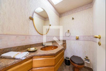 Apartamento para alugar com 195m², 4 quartos e 3 vagas Apartamento para alugar com 195m², 4 quartos e 3 vagasLavabo