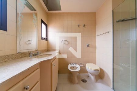 Apartamento para alugar com 195m², 4 quartos e 3 vagas Apartamento para alugar com 195m², 4 quartos e 3 vagasBanheiro do Quarto 2