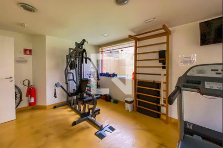 Apartamento para alugar com 195m², 4 quartos e 3 vagas Apartamento para alugar com 195m², 4 quartos e 3 vagasÁrea comum - Academia