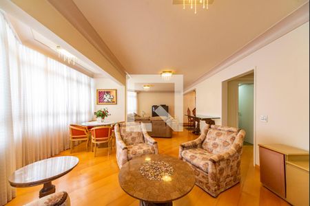 Sala de apartamento para alugar com 4 quartos, 195m² em Vila Gilda, Santo André