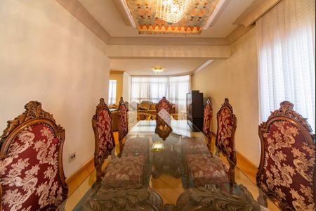 Apartamento para alugar com 195m², 4 quartos e 3 vagas Apartamento para alugar com 195m², 4 quartos e 3 vagasSala de Jantar