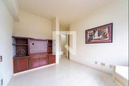 Apartamento para alugar com 195m², 4 quartos e 3 vagas Apartamento para alugar com 195m², 4 quartos e 3 vagasQuarto 4