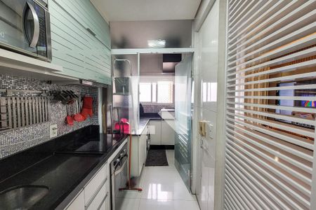 Apartamento à venda com 68m², 2 quartos e 1 vaga Apartamento à venda com 68m², 2 quartos e 1 vagaCozinha