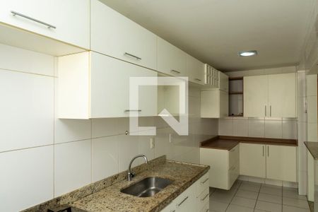 Apartamento à venda com 79m², 3 quartos e 1 vagaCozinha e Área de Serviço