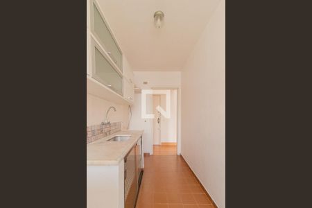 Apartamento à venda com 64m², 2 quartos e 1 vaga Apartamento à venda com 64m², 2 quartos e 1 vagaCozinha e Área de Serviço