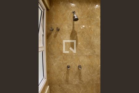 Apartamento à venda com 125m², 3 quartos e 6 vagasBanheiro da Suíte 1