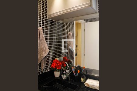 Apartamento à venda com 125m², 3 quartos e 6 vagasBanheiro da Suíte 2