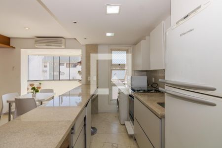 Apartamento à venda com 90m², 2 quartos e 1 vagaCozinha