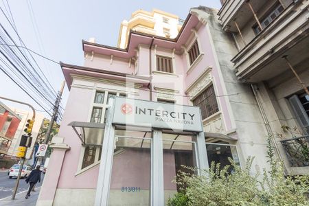 Apartamento à venda com 90m², 2 quartos e 1 vagaFachada