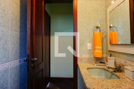 Lavabo de casa de condomínio para alugar com 5 quartos, 600m² em Barra da Tijuca, Rio de Janeiro