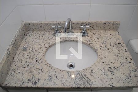 Apartamento à venda com 66m², 2 quartos e 2 vagas Apartamento à venda com 66m², 2 quartos e 2 vagasBanheiro 2