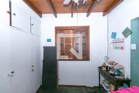 Casa à venda com 200m², 3 quartos e 4 vagas Casa à venda com 200m², 3 quartos e 4 vagasSuíte 2
