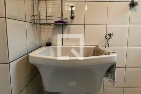 Apartamento à venda com 85m², 3 quartos e 2 vagas Apartamento à venda com 85m², 3 quartos e 2 vagasÁrea de Serviço