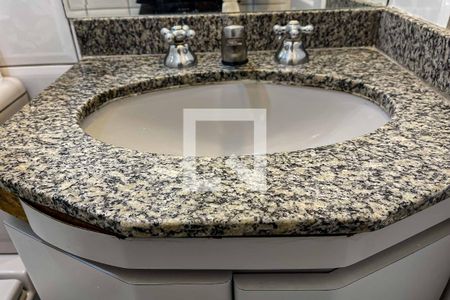 Apartamento à venda com 85m², 3 quartos e 2 vagas Apartamento à venda com 85m², 3 quartos e 2 vagasBanheiro