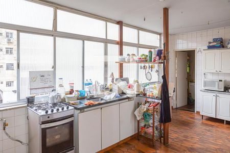 Apartamento para alugar com 160m², 3 quartos e 1 vaga Apartamento para alugar com 160m², 3 quartos e 1 vagaCozinha